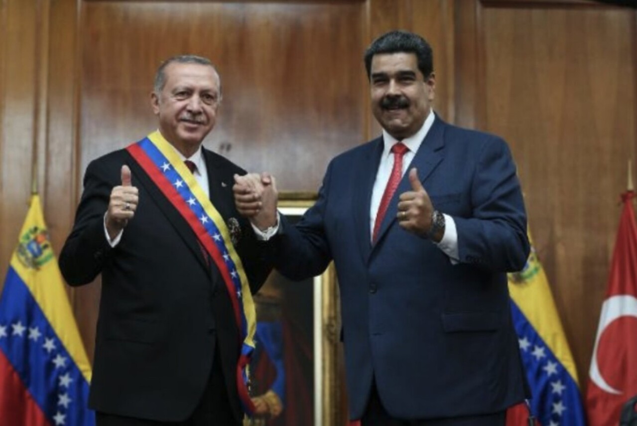 Venezuela Devlet Başkanı hakkında şok iddia Türkiye'ye kaçacak