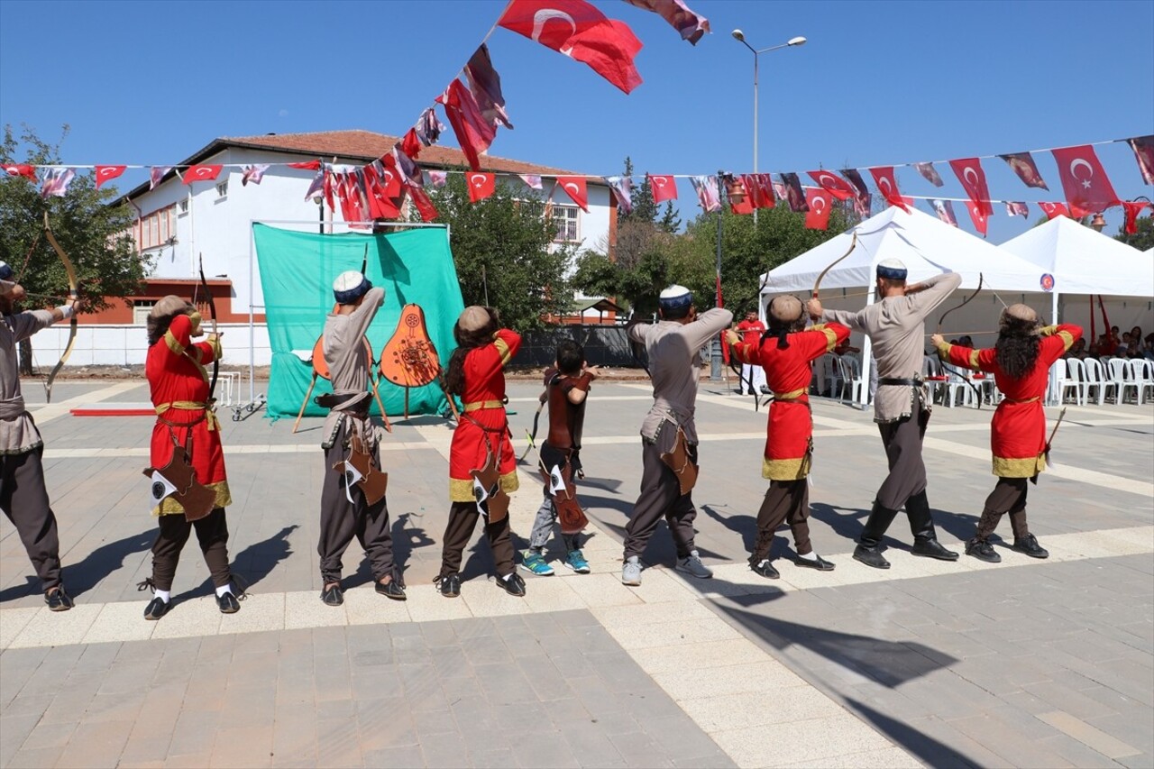 Mercidabık Zaferi'nin 508, Fırat Kalkanı Harekatı'nın 8. yıl dönümü dolayısıyla Kilis'in Yavuzlu...