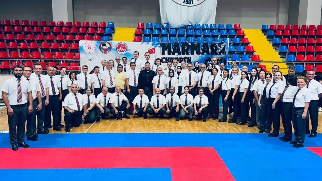 Uluslararası Marmara Kupası Karate Şampiyonası, İstanbul'da yapıldı. Beylikdüzü Spor Kompleksi'nde...