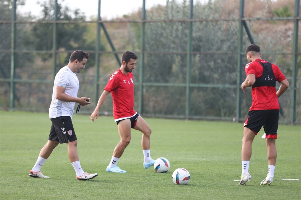 Samsunspor, Trendyol Süper Lig'in 4. haftasında Atakaş Hatayspor ile deplasmanda oynayacağı maçın...