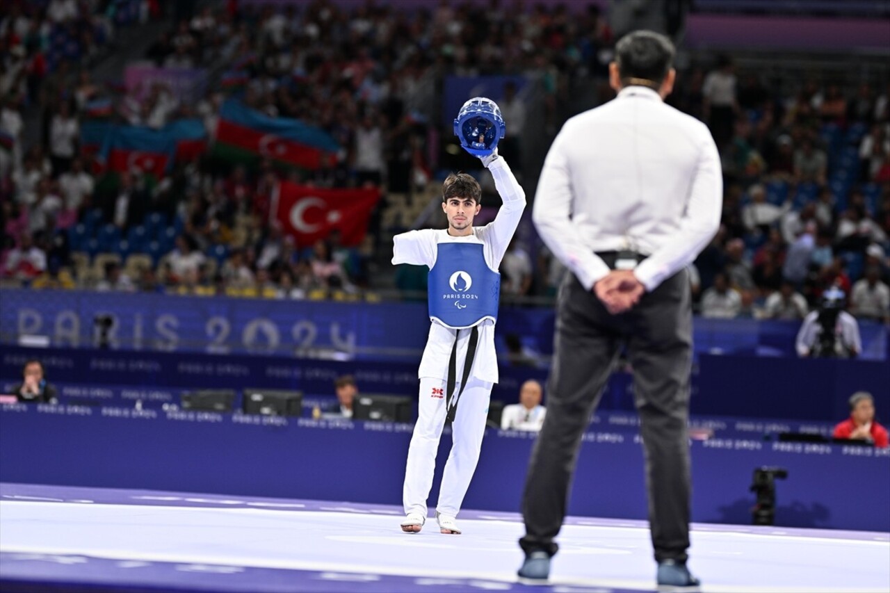 Paris 2024 Paralimpik Oyunları'nda erkekler tekvando K44 58 kiloda yarı final karşılaşmasında...