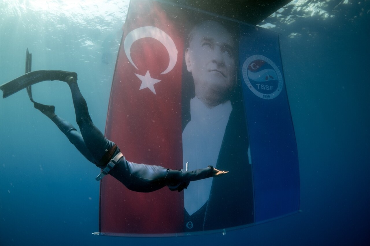 Antalya'nın Kaş ilçesinde 7 yıl önce dönemin Antalya Valisi Münir Karaloğlu'nun öncülüğünde...