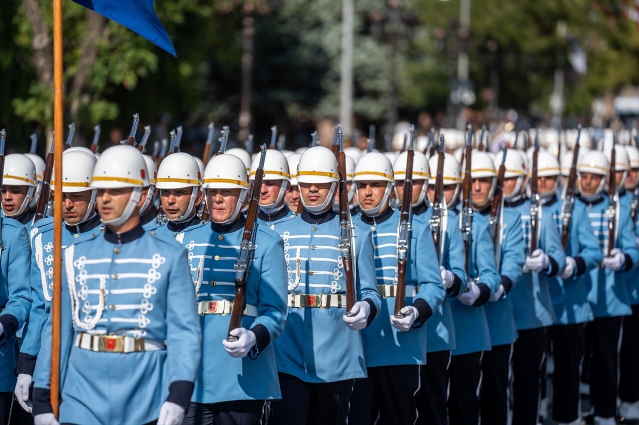 Başkentte, 30 Ağustos Zafer Bayramı kutlama programları kapsamında Türkiye Büyük Millet Meclisi...