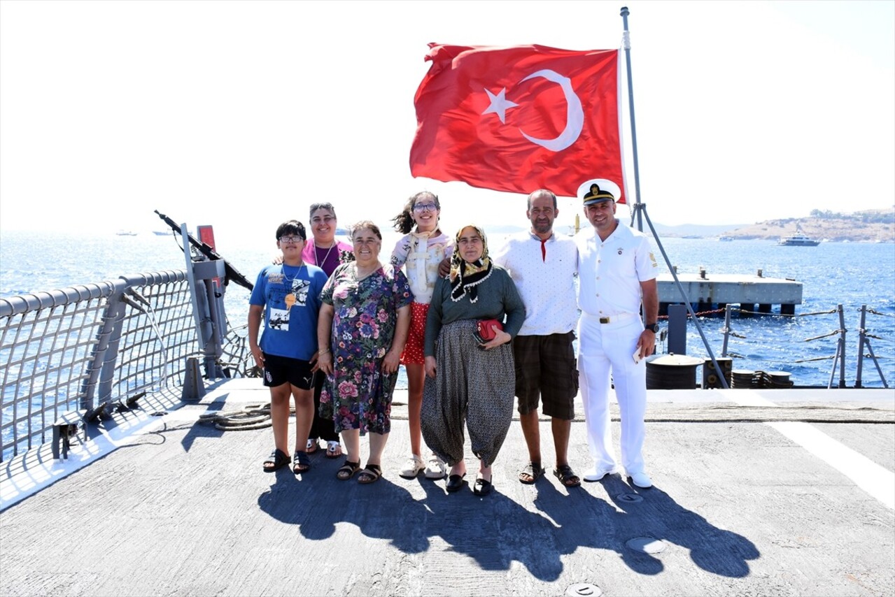 Muğla'nın Marmaris, Bodrum ve Fethiye ilçelerinde, 30 Ağustos Zafer Bayramı ve Türk Silahlı...