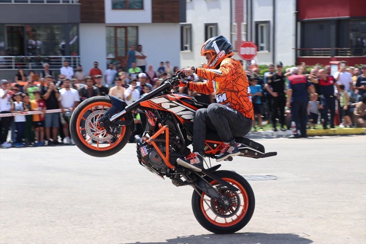 Erzincan'da, Valilik, Erzincan Belediyesi ve Erzincan Motosiklet Kulübü ortaklığında, Erzincan...