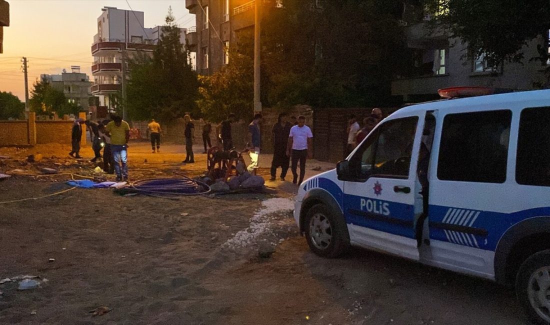 Şanlıurfa'nın Siverek ilçesinde yol