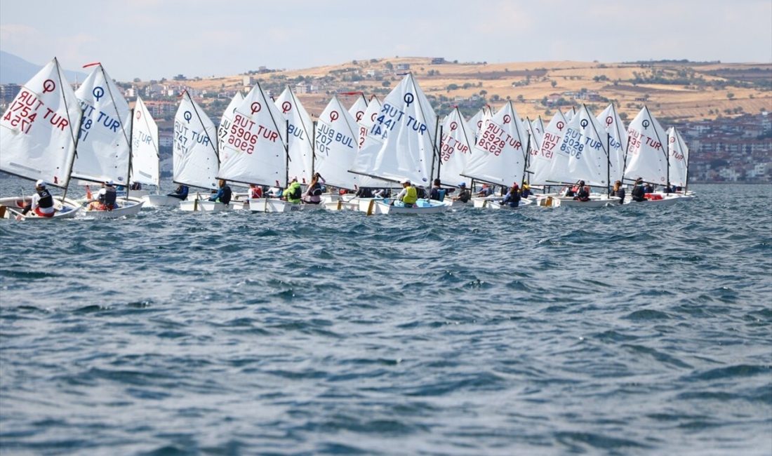 Tekirdağ'da Zafer Kupası Yelken