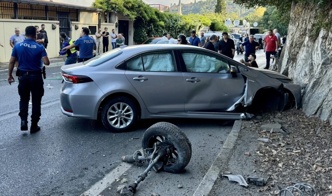 Üsküdar'da otomobilin çarpması sonucu