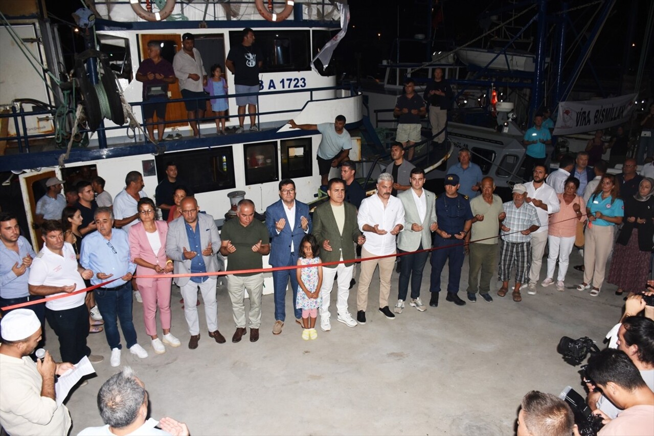 Muğla'nın Bodrum ilçesinde, denizlerde avlanma yasağının 1 Eylül'de sona erecek olması nedeniyle...