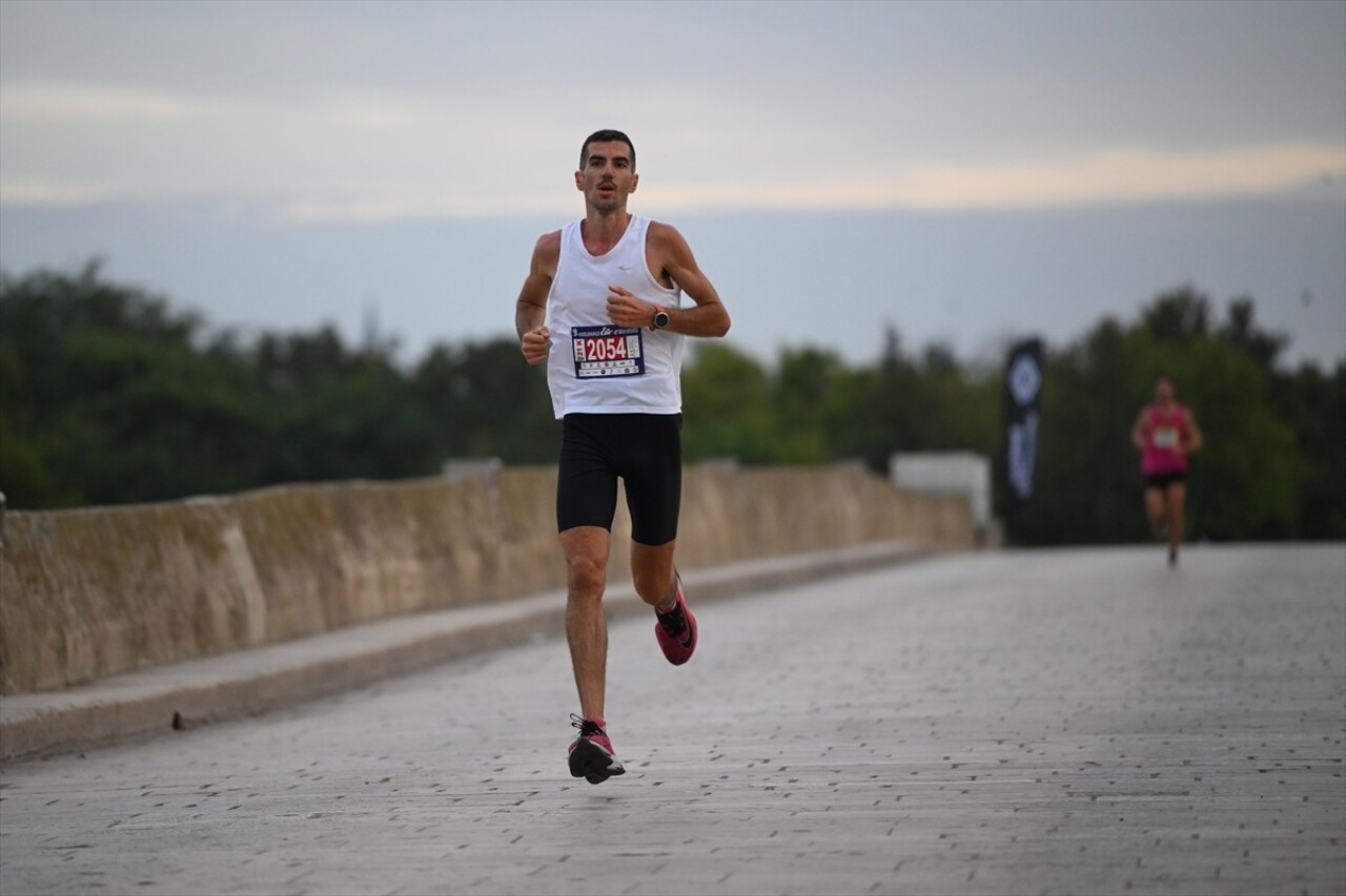 9. Uluslararası Edirne Maratonu koşuldu. Balkan Ülkeleri Dostluk Grubu Gençlik ve Spor Kulübü...