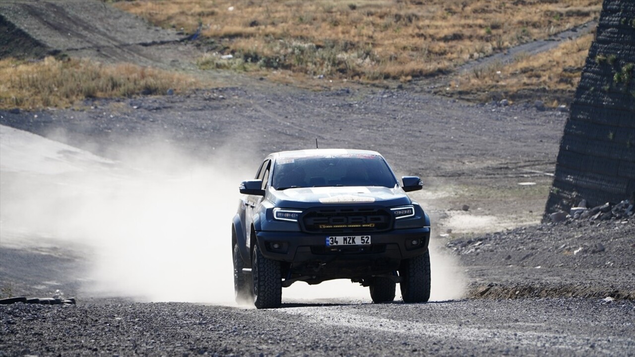 TransAnatolia Rally Raid'e katılan 91 yarışmacı Erciyes'te kamp yaptı. 