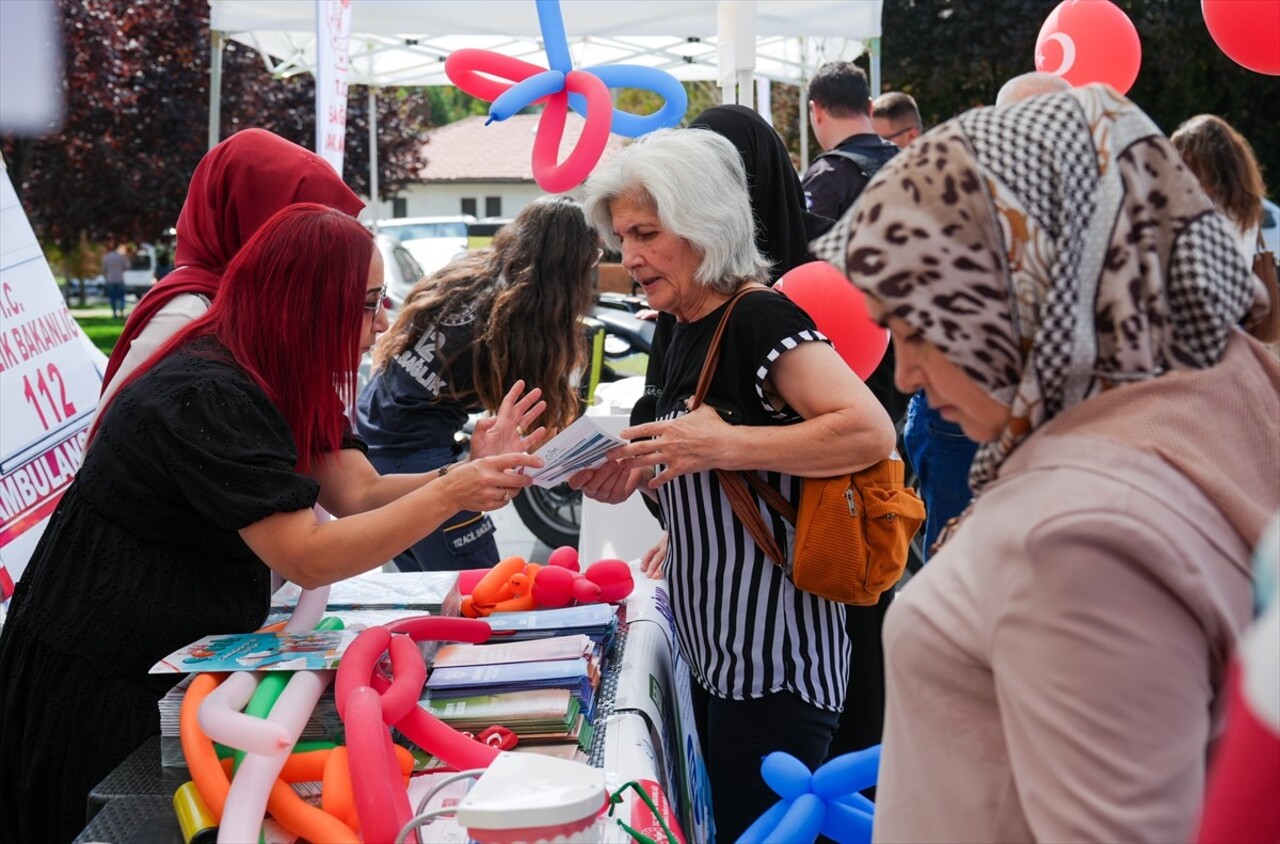 Ankara İl Sağlık Müdürlüğünce her yıl 3-9 Eylül tarihleri arasında kutlanan Halk Sağlığı Haftası...