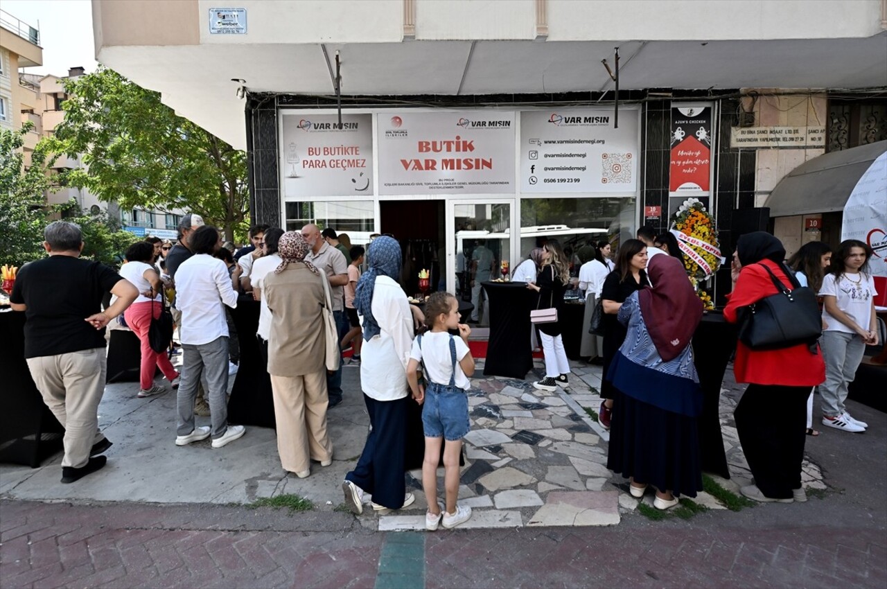 İçişleri Bakanlığı Sivil Toplumla İlişkiler Genel Müdürlüğü ve Var Mısın Uluslararası Yardımlaşma...