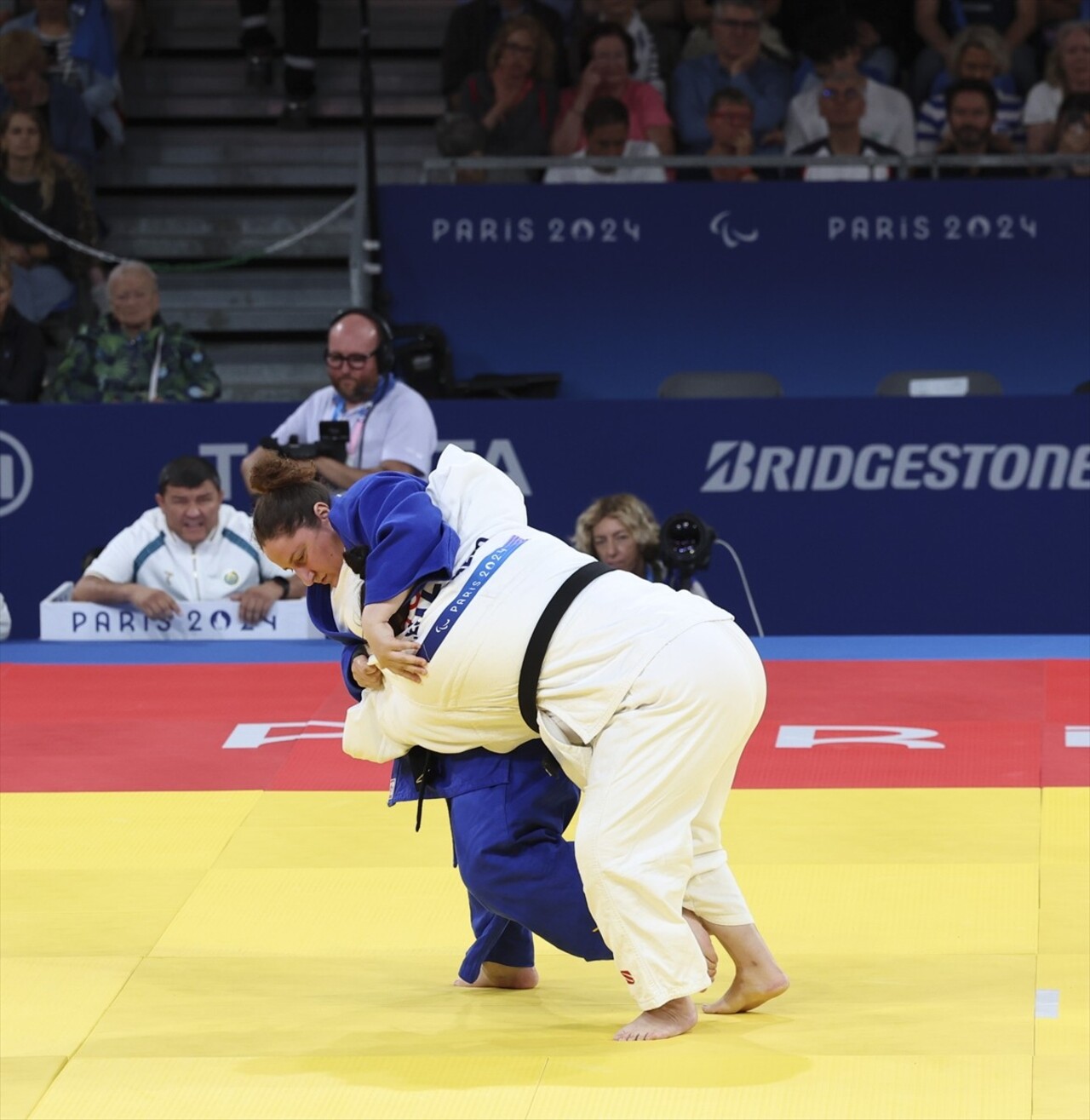 Paris 2024 Paralimpik Oyunları'nda judoda kadınlar +70 kilo J1 kategorisinde Nazan Akın Güneş...