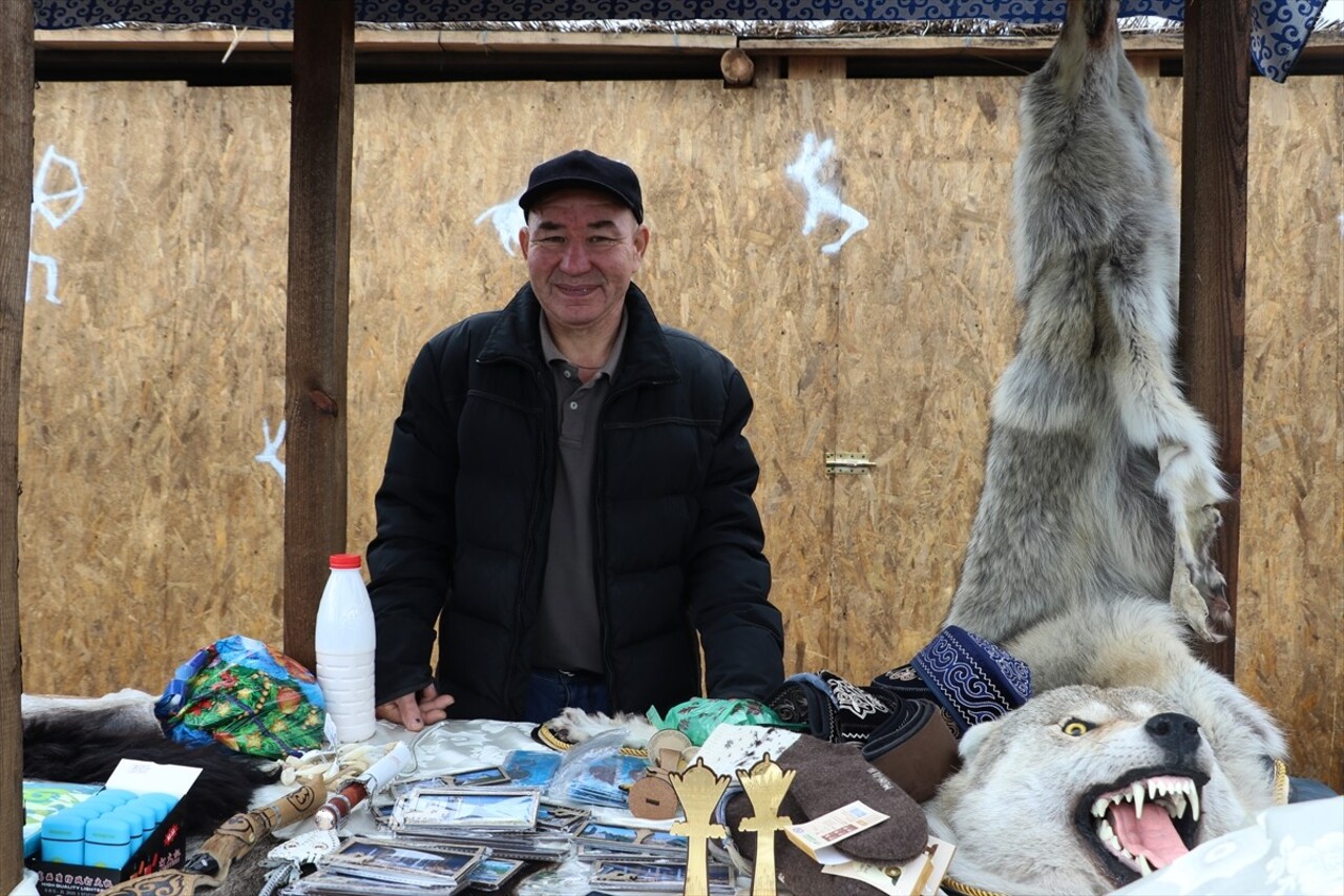 Kazakistan'ın başkenti Astana'da 10 hektarlık alana inşa edilen "Göçebeler Dünyası Etno Köyü"...