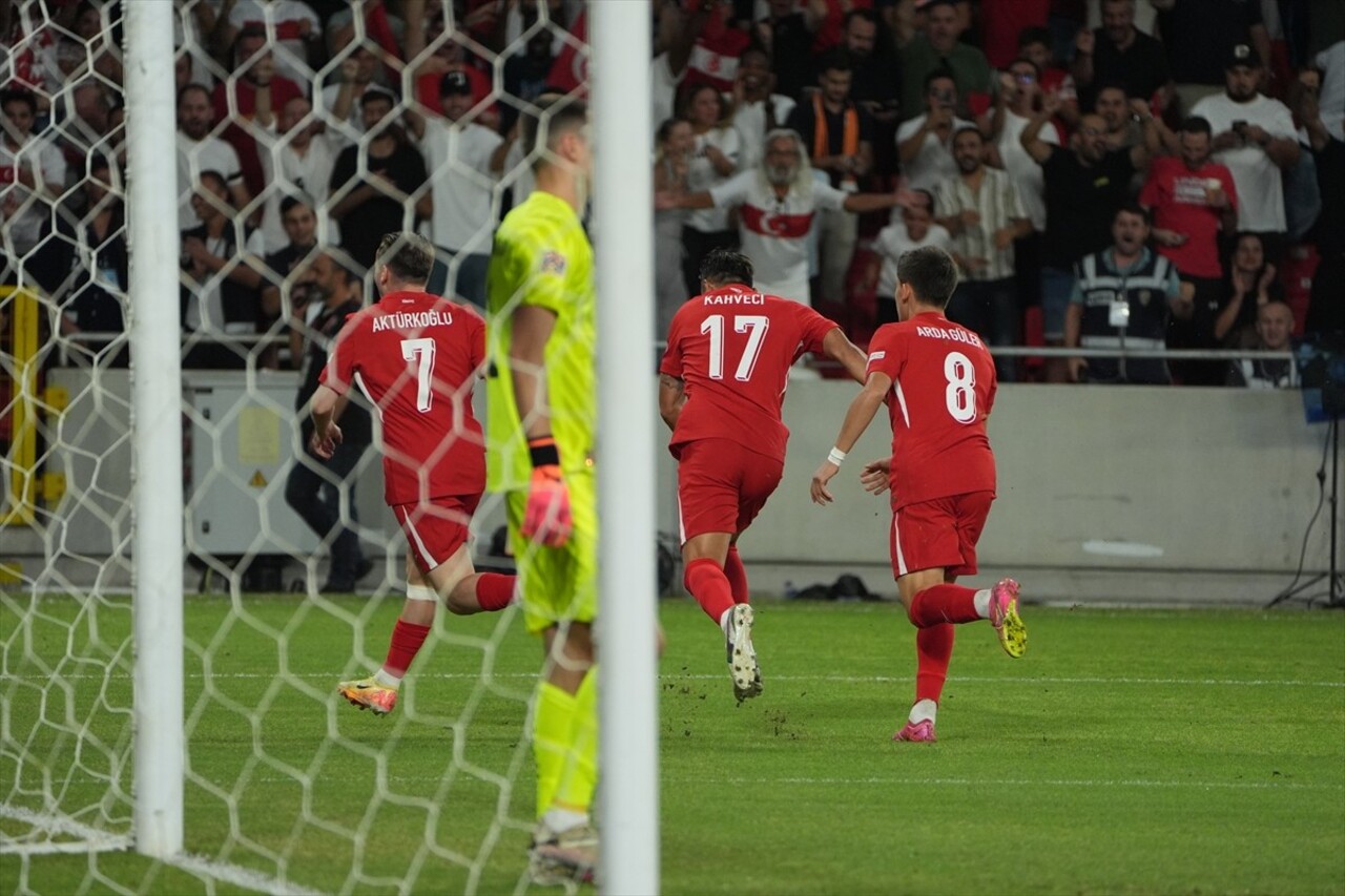 UEFA Uluslar B Ligi 4. Grup ikinci hafta maçında A Milli Futbol Takımı ile İzlanda Gürsel Aksel...