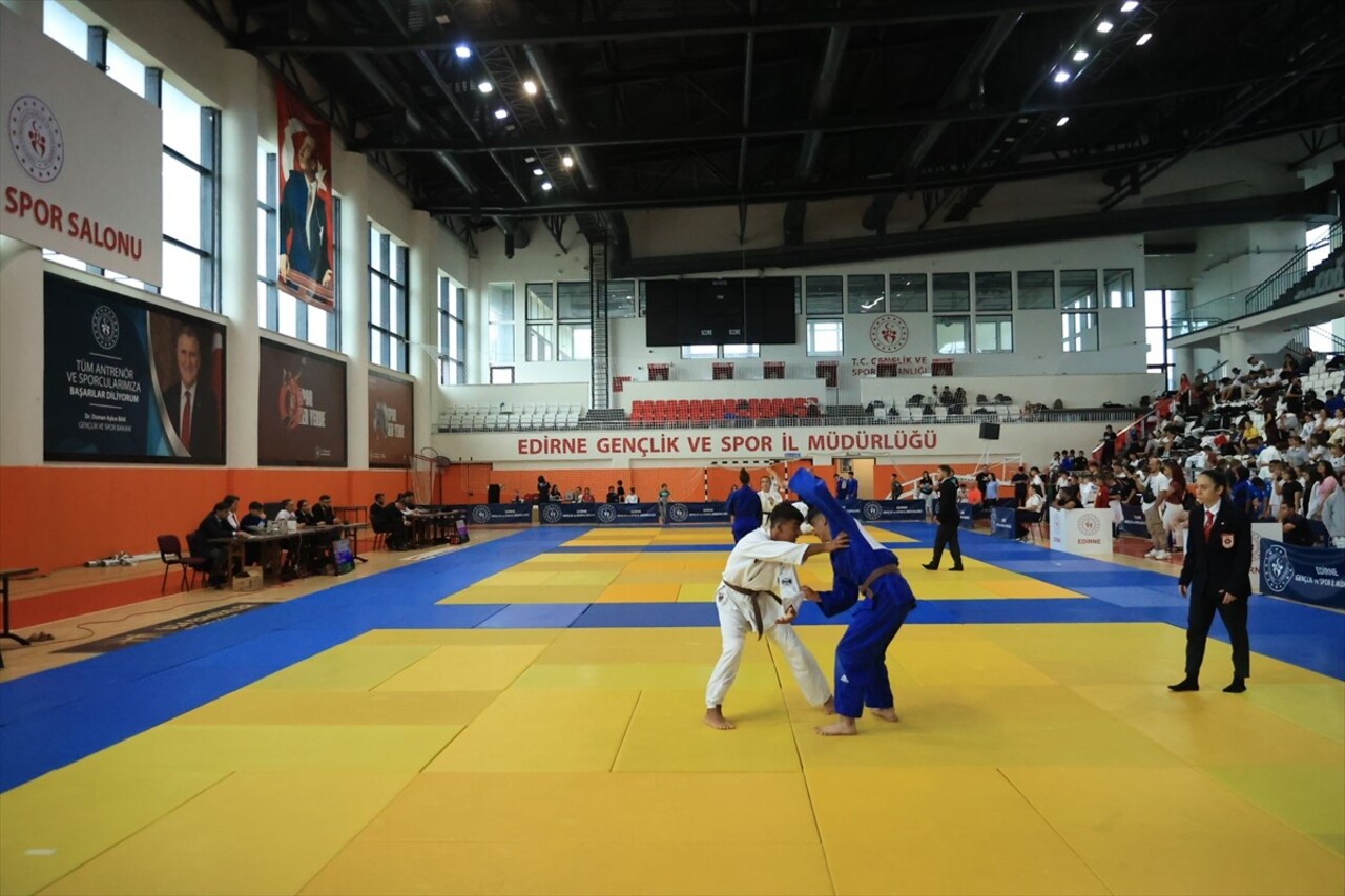 Uluslararası Edirne Judo Turnuvası, yapılan müsabakalarla sona erdi. Edirne Spor Salonu'nda...