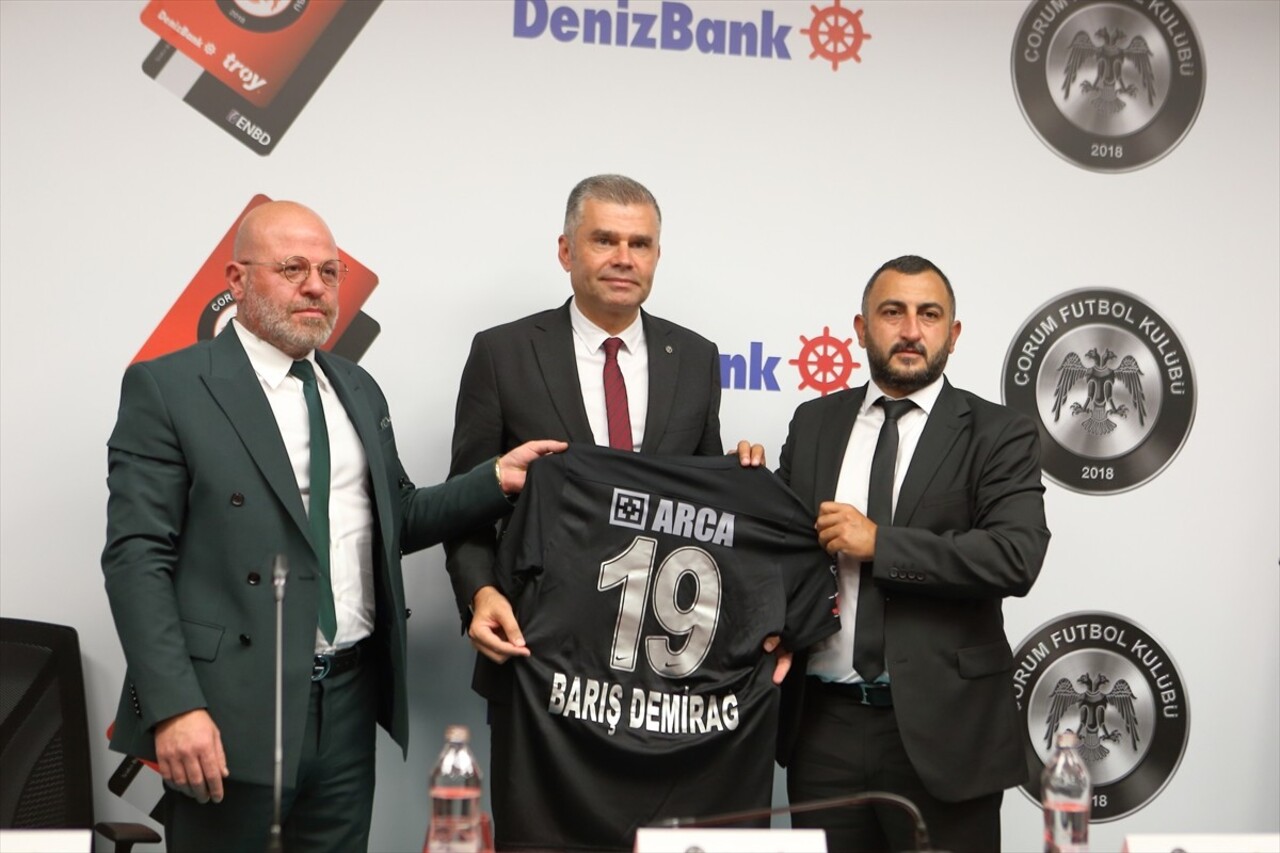 Trendyol 1. Lig ekiplerinden Ahlatcı Çorum FK, DenizBank ile taraftar kart anlaşması yaptı.