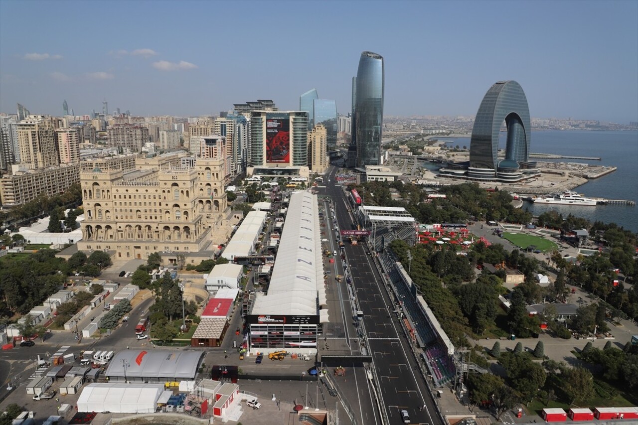 Azerbaycan'ın başkenti Bakü, Formula 1 Dünya Şampiyonası'na bir kez daha ev sahipliği yapacak...