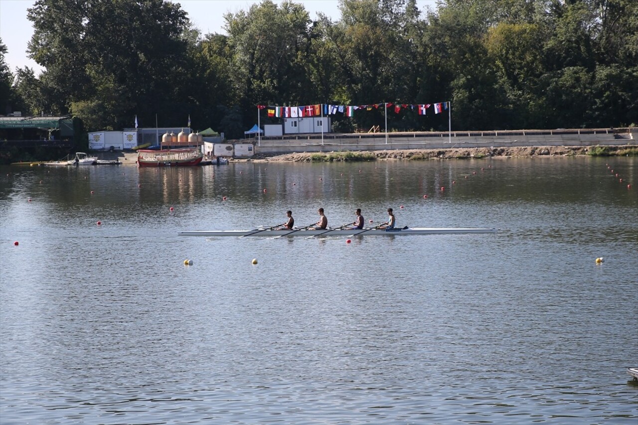 Kürek Milli Takımı, Edirne'de Meriç Nehri'nde oluşturulan parkurda 14-15 Eylül tarihlerinde...