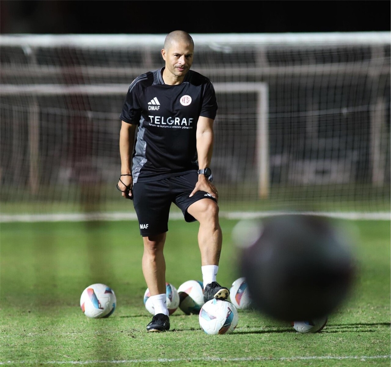 Teknik direktör Alex de Souza yönetimindeki Antalyaspor, Trendyol Süper Lig'de bu sezonki ikinci...