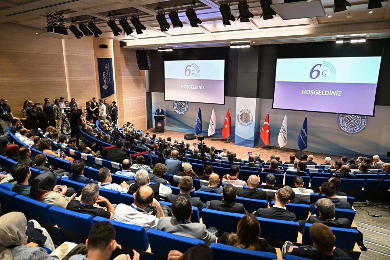 İstanbul Medipol Üniversitesi Mühendislik ve Doğa Bilimleri Fakültesi, 6.nesil kablosuz haberleşme...