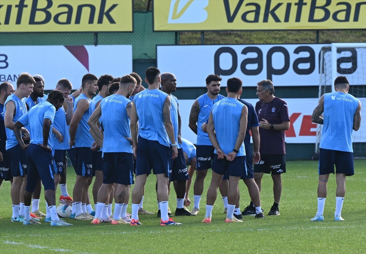 Trabzonspor, Trendyol Süper Lig'in 7. haftasında sahasında TÜMOSAN Konyaspor ile yapacağı maçın...