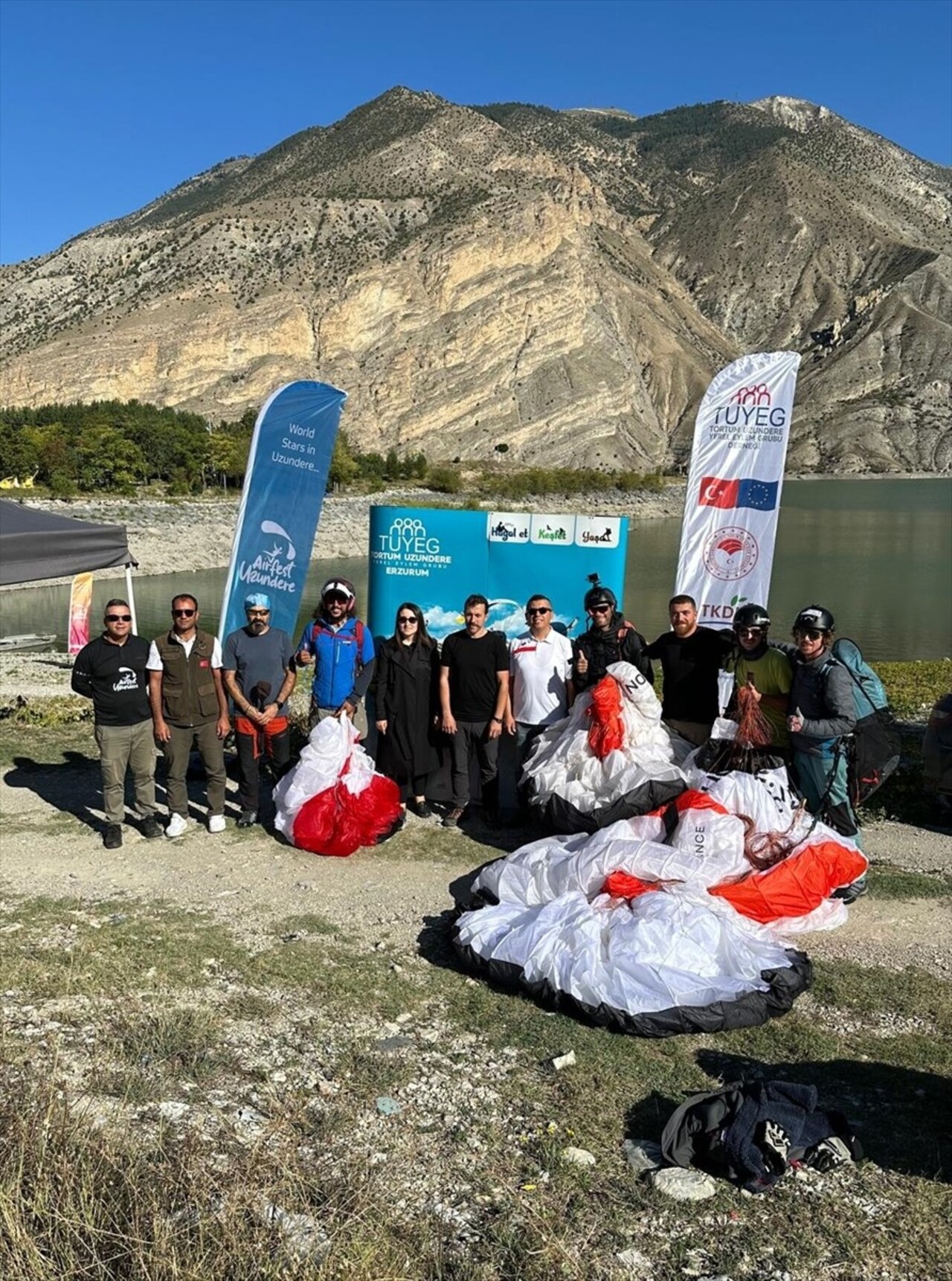 Erzurum'da düzenlenen "Airfest Uzundere", yurt içi ve yurt dışından ekstrem sporcularının yüksek...