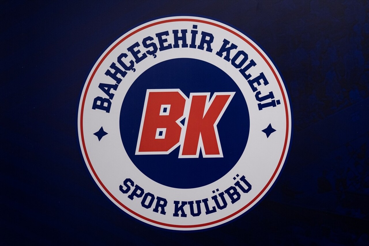 Bahçeşehir Koleji Erkek Basketbol Takımı'nın yeni logosunun tanıtımı Sinan Erdem Spor Salonu’nda...