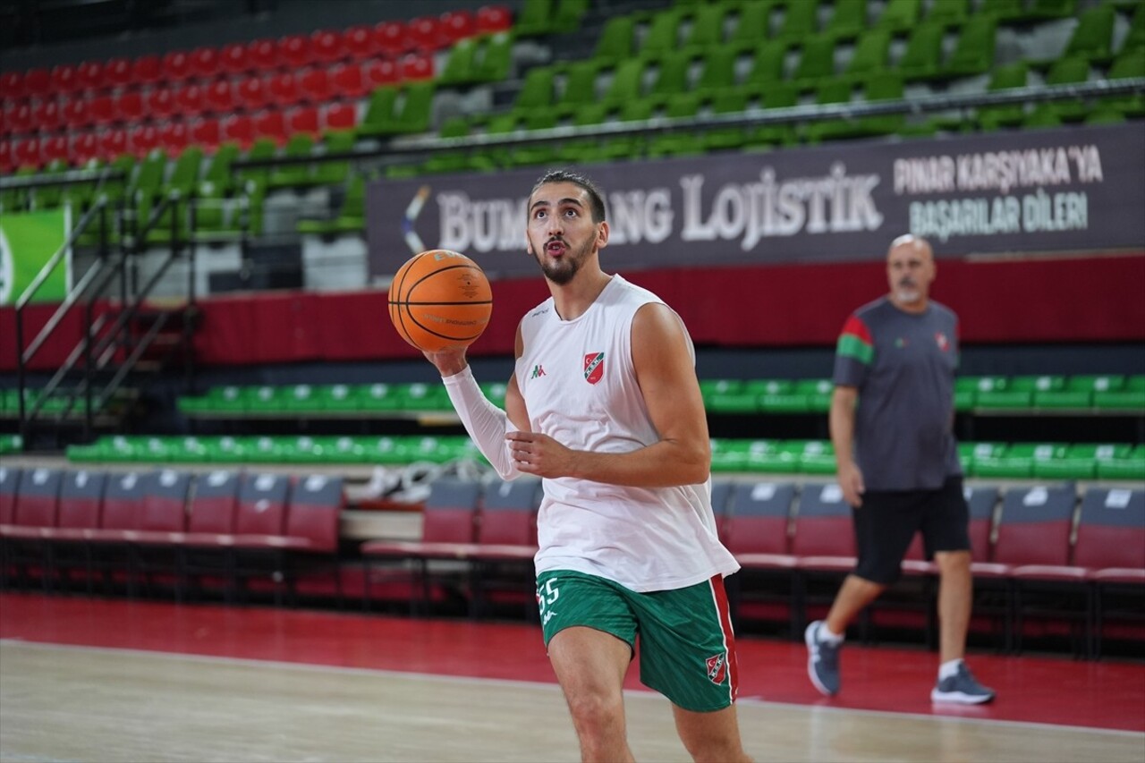 Basketbol Şampiyonlar Ligi C Grubu mücadelesine 2 Ekim Çarşamba günü İspanyol ekibi La Laguna...