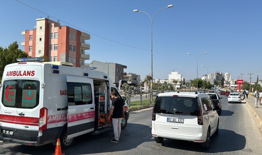 Adıyaman'da otomobilin çarpması sonucu