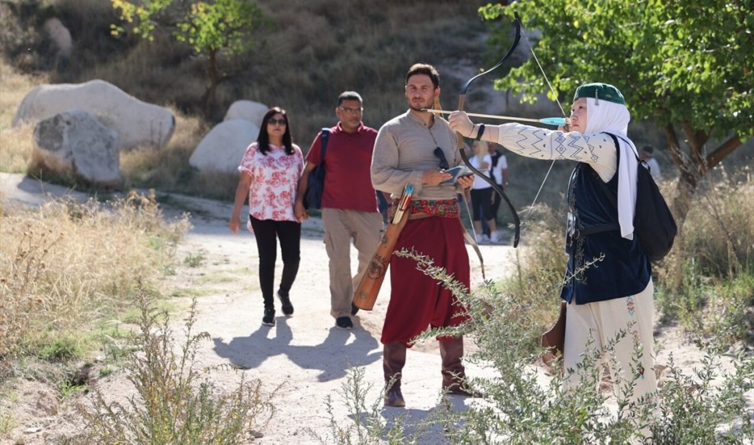 Nevşehir Uçhisar'da geleneksel okçuluk