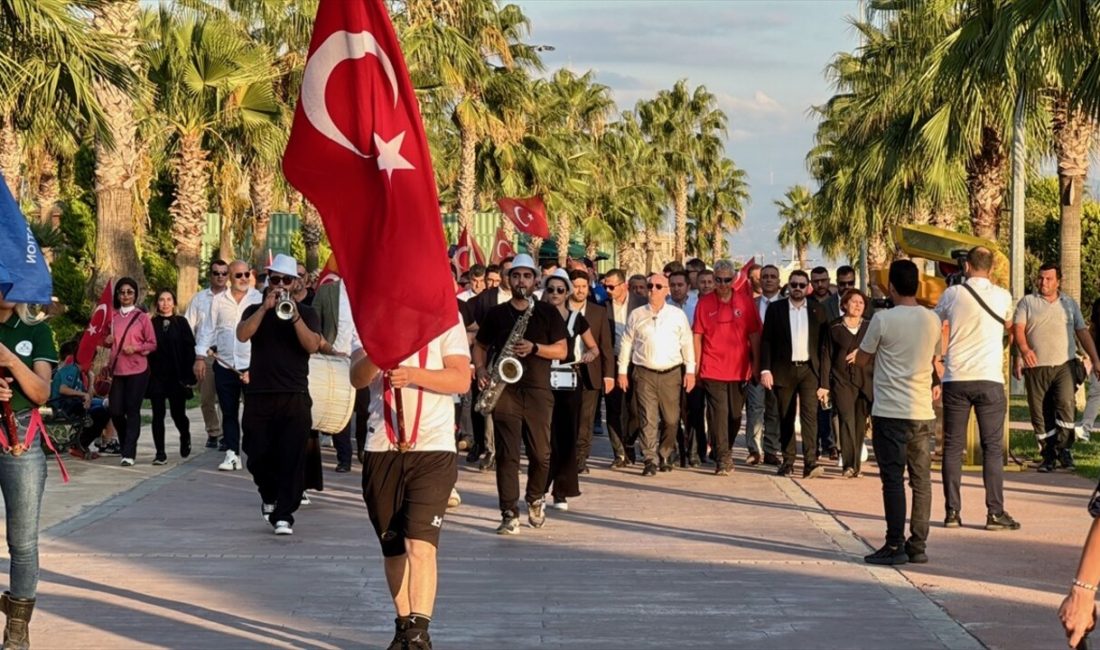 Darıca'da düzenlenen Zıpkınla Balık