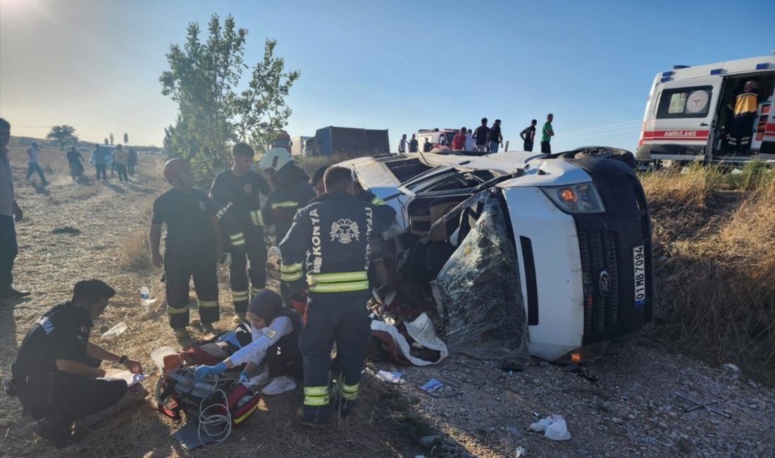 Konya'da yaşanan kazada minibüs