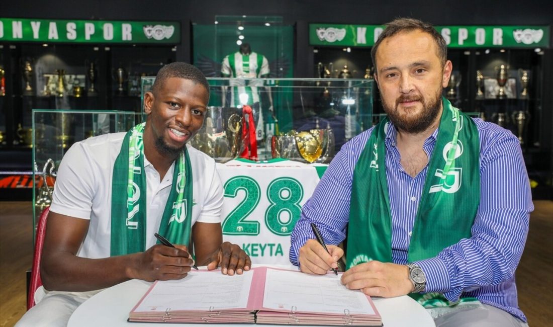 Konyaspor, kanat oyuncusu Hamidou