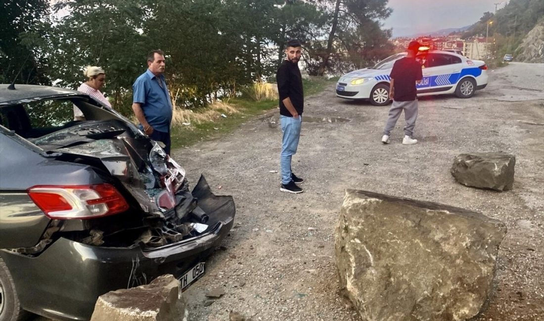 Sinop'un Ayancık ilçesinde yamaçtan