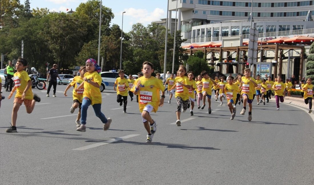 Kayseri'de düzenlenen yarı maraton