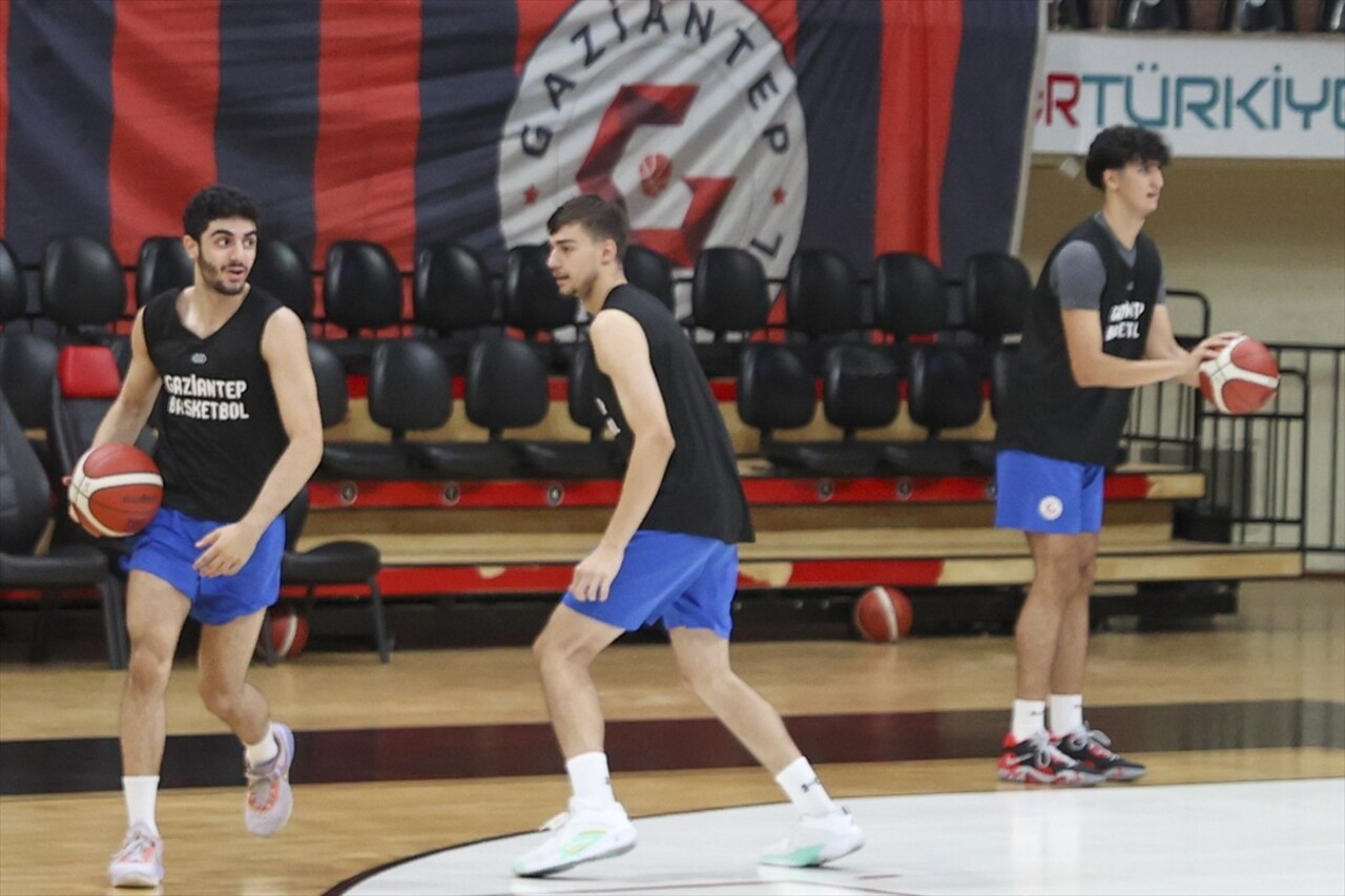 Türkiye Sigorta Türkiye Basketbol Ligi'nin 4. haftasında 6 Ekim Pazar günü deplasmanda Esenler...