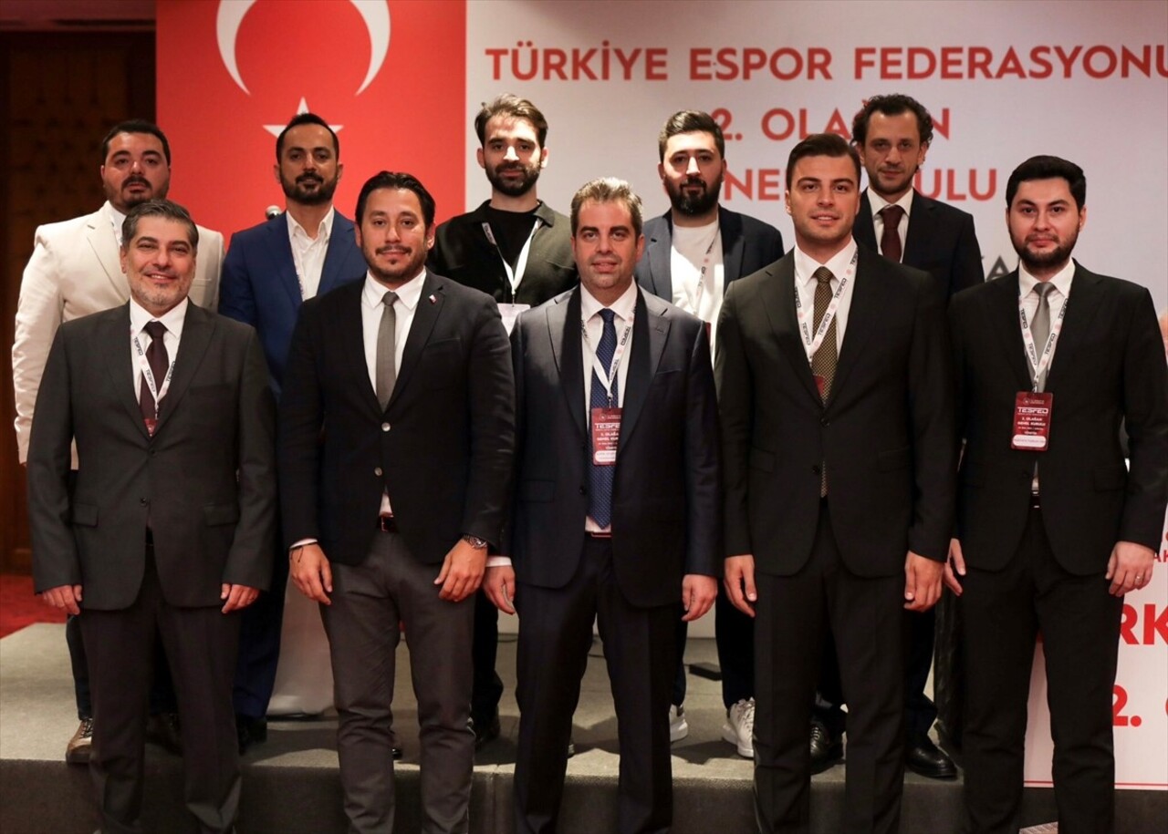 Türkiye Espor Federasyonunun (TESFED) olağan genel kurulunda Alper Afşin Özdemir (fotoğrafta)...