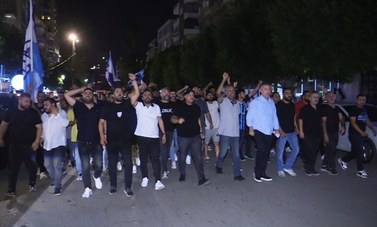 Tredyol Süper Lig ekiplerinden Adana Demirspor taraftarları, kulüp başkanı Murat Sancak ve...