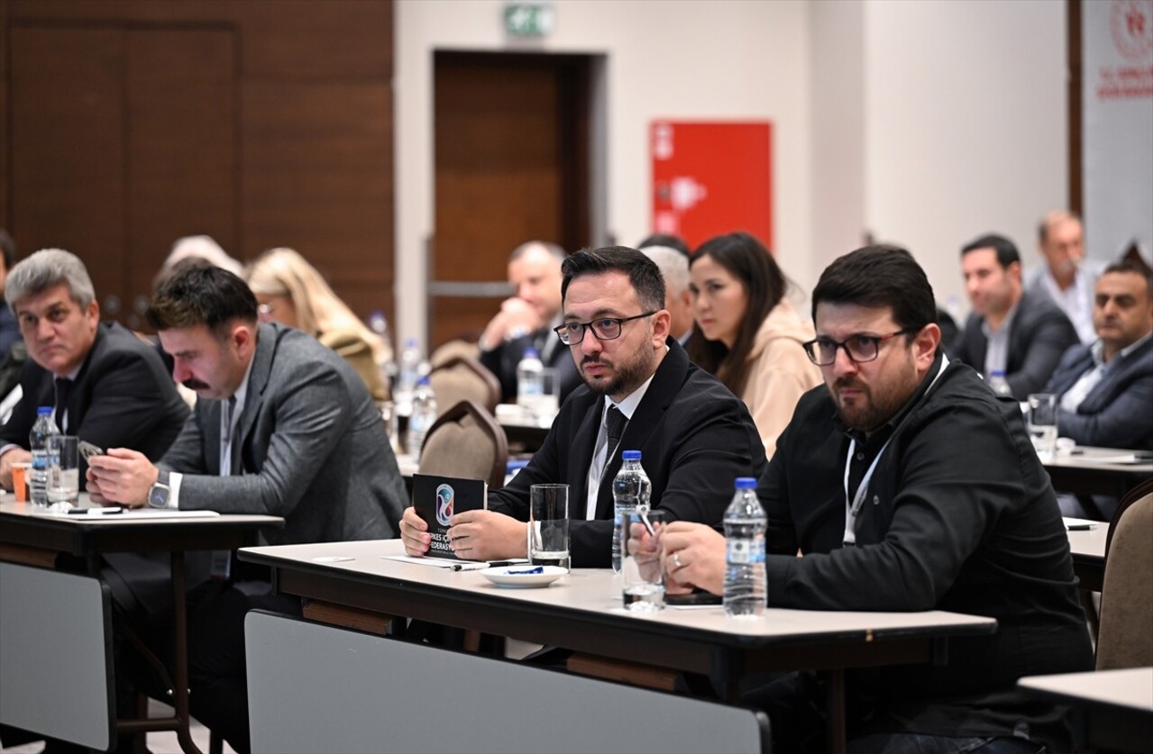 Türkiye Herkes İçin Spor Federasyonunun (HİS) 6. olağan genel kurulu, Ankara'da Point Otel'de...