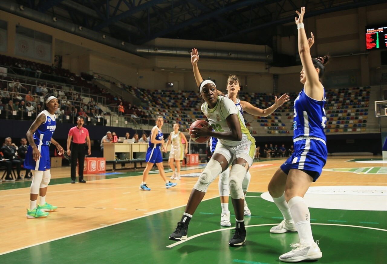 ING Kadınlar Basketbol Süper Ligi'nde Danilos Pizza ile YTR Gayrimenkul Bodrum Basketbol...