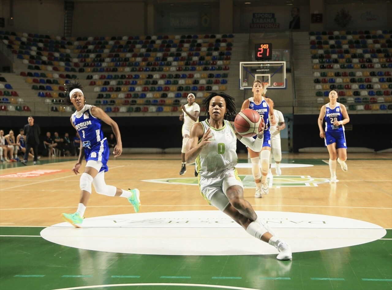 ING Kadınlar Basketbol Süper Ligi'nde Danilos Pizza ile YTR Gayrimenkul Bodrum Basketbol...