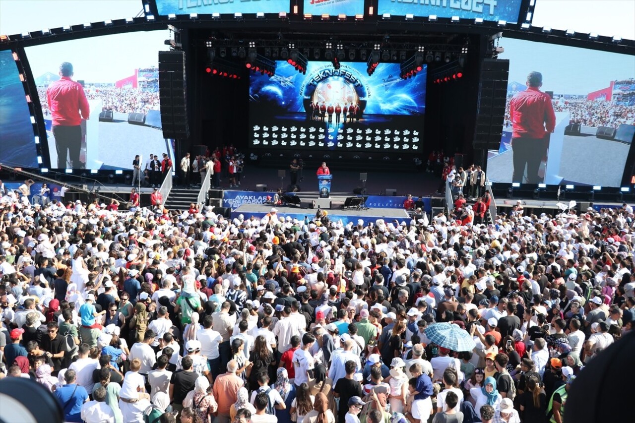 TEKNOFEST Yönetim Kurulu ve Türkiye Teknoloji Takımı Vakfı (T3 Vakfı) Mütevelli Heyeti Başkanı...