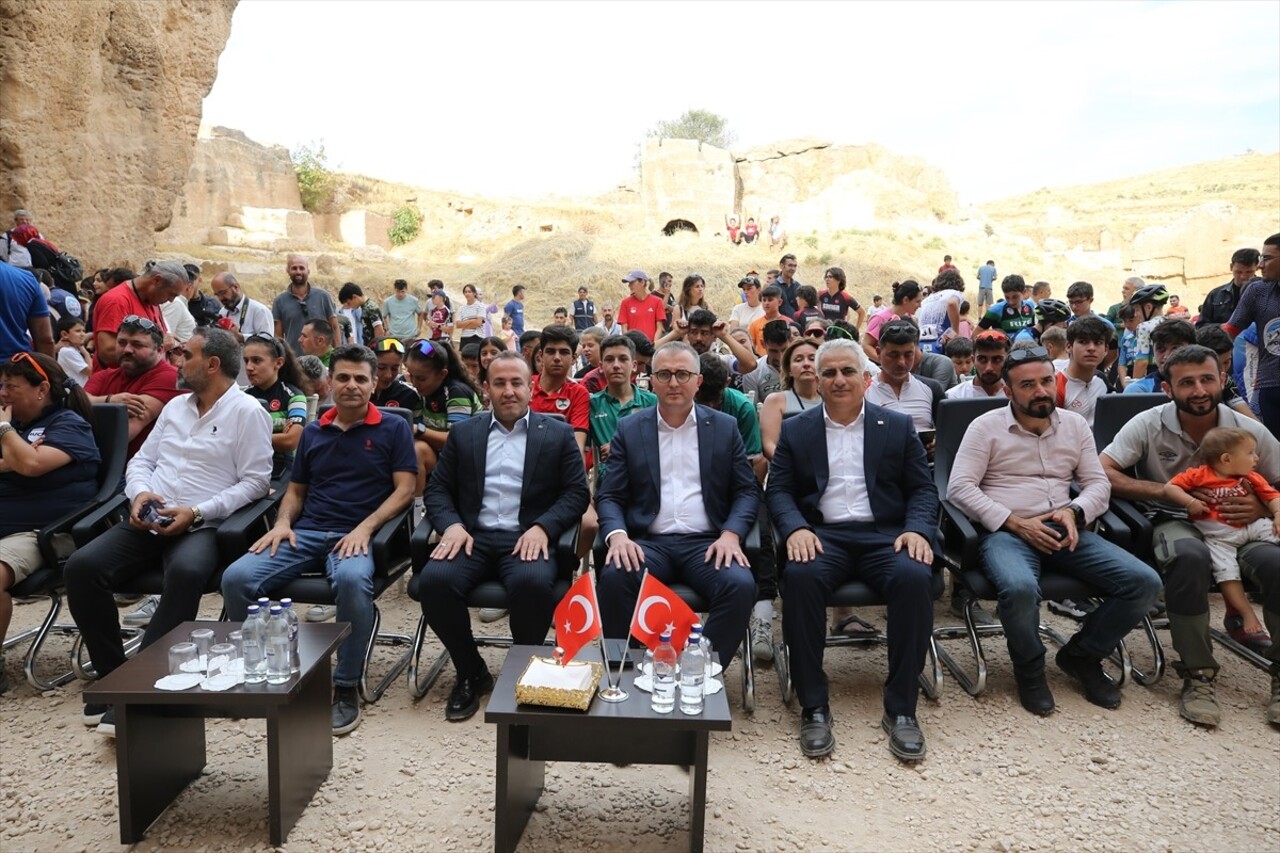 Mardin'in tarihi Dara Antik Kenti'nde Uluslararası Mardin MTB Cup Dağ Bisikleti Yarışları...