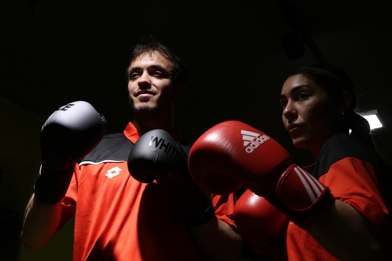 Savate sporcuları Aybüke Kılıçaslan ve Raşit Yusuf Ören, 9-13 Ekim'de Slovenya'da düzenlenecek...