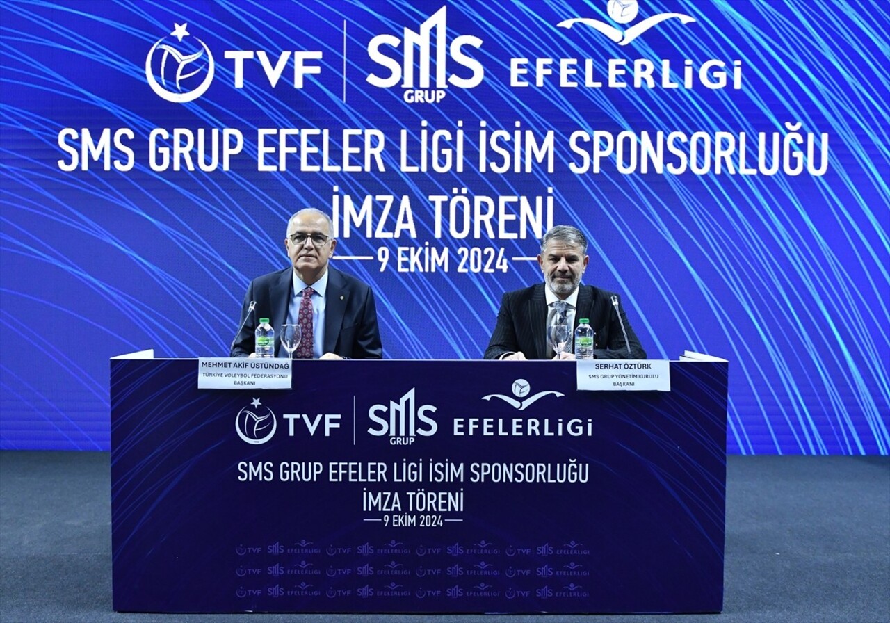 Türkiye Voleybol Federasyonu (TVF) ile SMS Grup arasında Efeler Ligi isim sponsorluğu anlaşması...