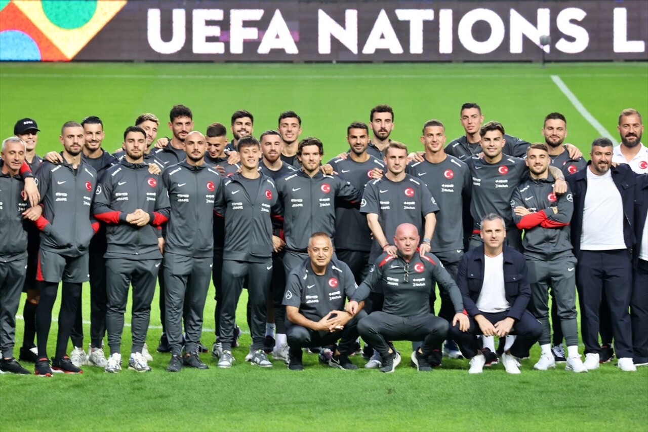 UEFA Uluslar B Ligi 4. Grup müsabakasında yarın Karadağ ile karşılaşacak A Milli Futbol Takımı...