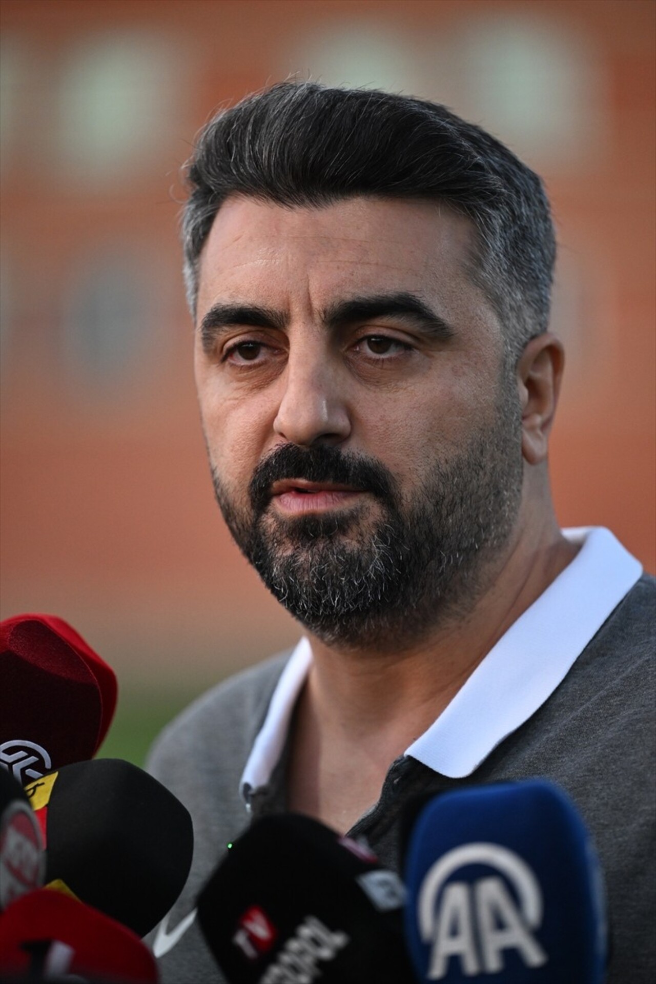 Bellona Kayserispor'da Teknik direktör Burak Yılmaz'ın takımdan ayrılmasının ardından göreve gelen...