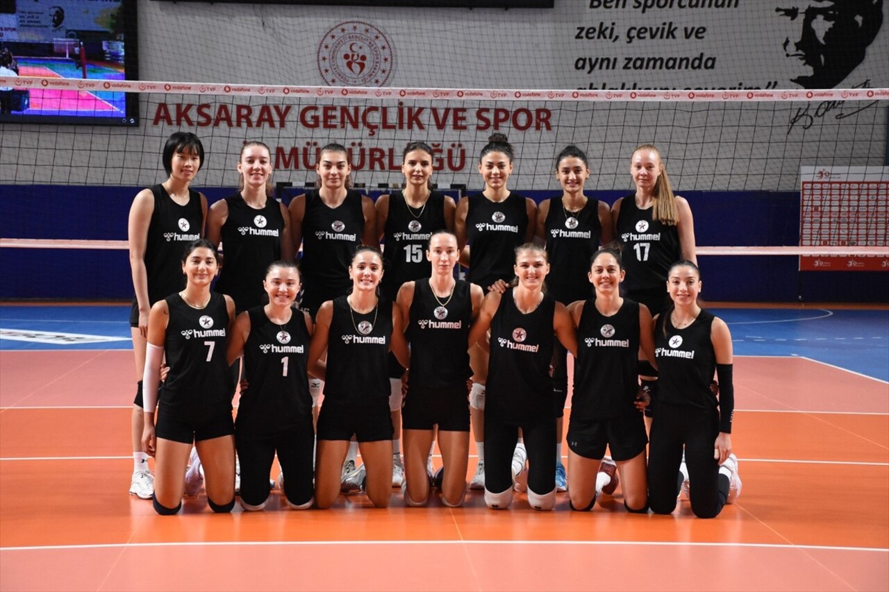 Voleybol Vodafone Sultanlar Ligi ekiplerinden Kuzeyboru, ilk haftası tamamlanan sezonda da üst...